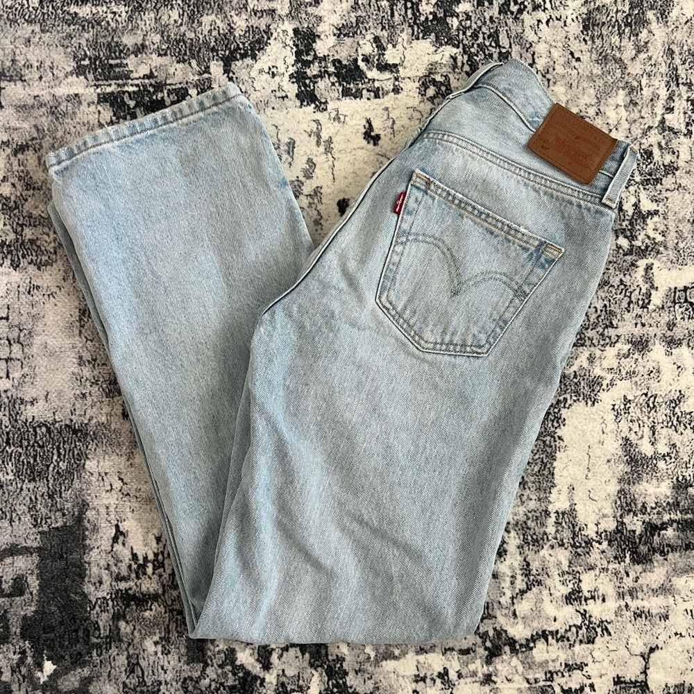 Levi’s ‘94 Baggy Light Wash Jeans